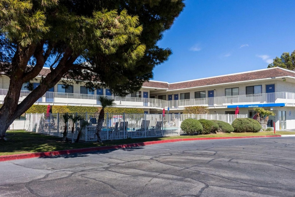 Motel 6-Mojave, CA - Airport